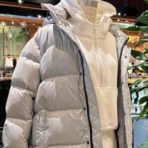 Aritzia super puff TNA